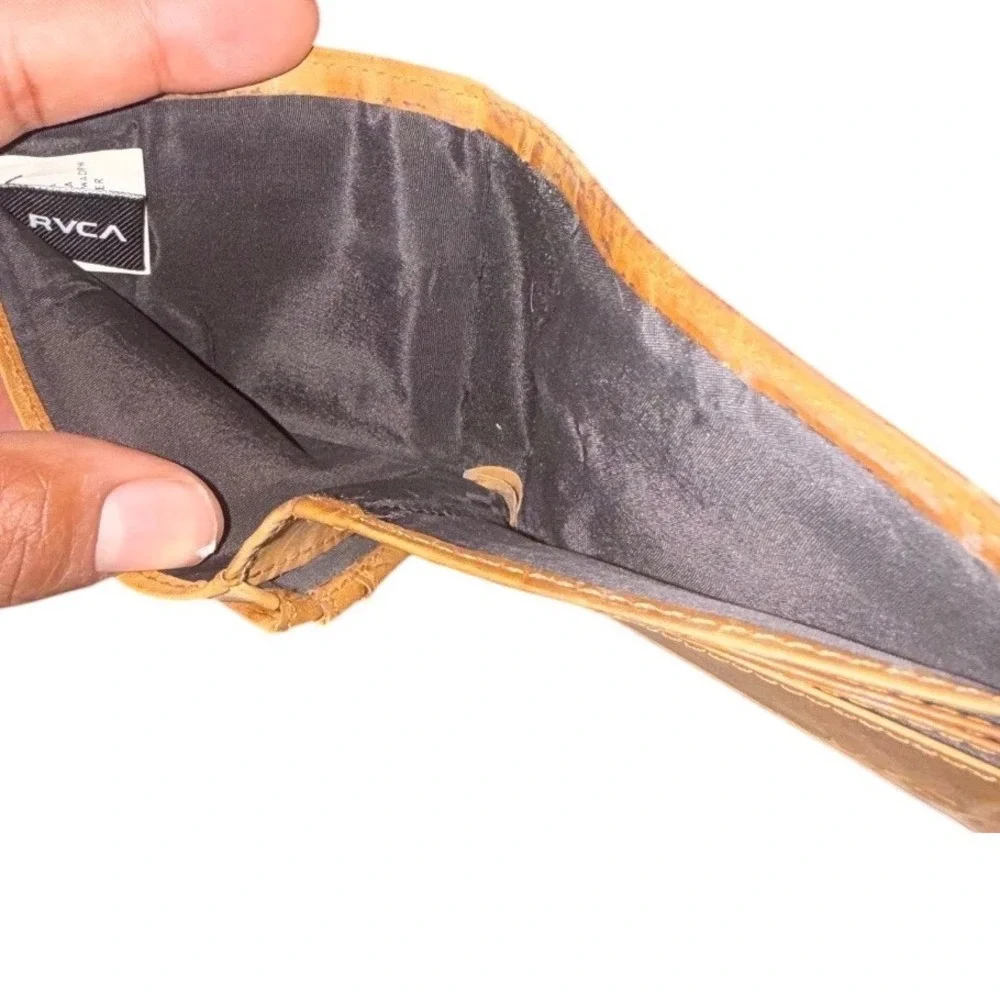 Men's Leather Wallet Bundle | Virginia‎ Tech Hokies Trifold & RVCA Bifold